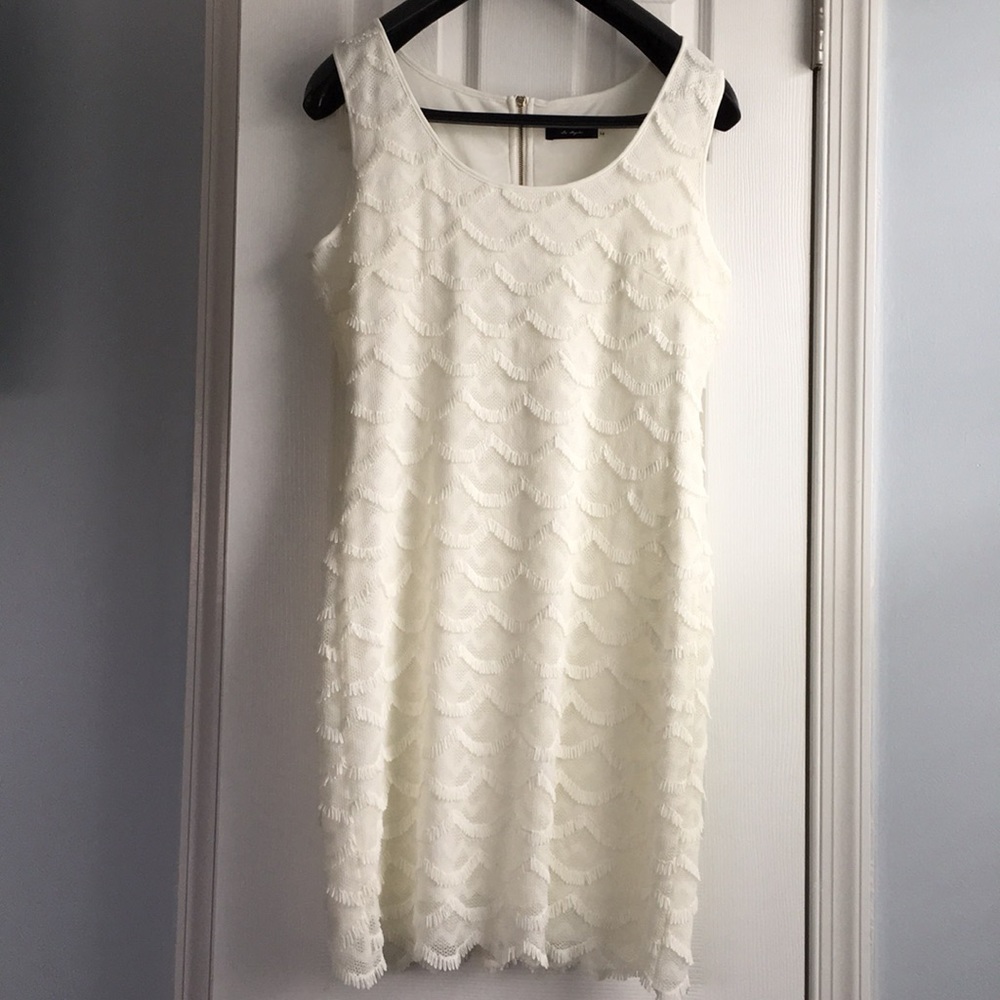 GUESS off white dress